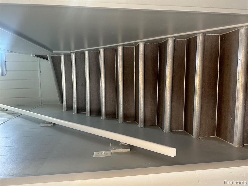 4803 Mildred Street, Wayne, MI 48184 — Photo 18