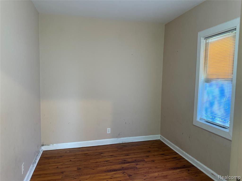 3992 Dallas Avenue, Warren, MI 48091 — Photo 11