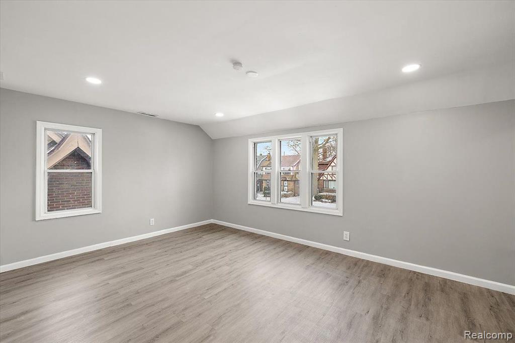4835 COURVILLE Street, Detroit, MI 48224 — Photo 36