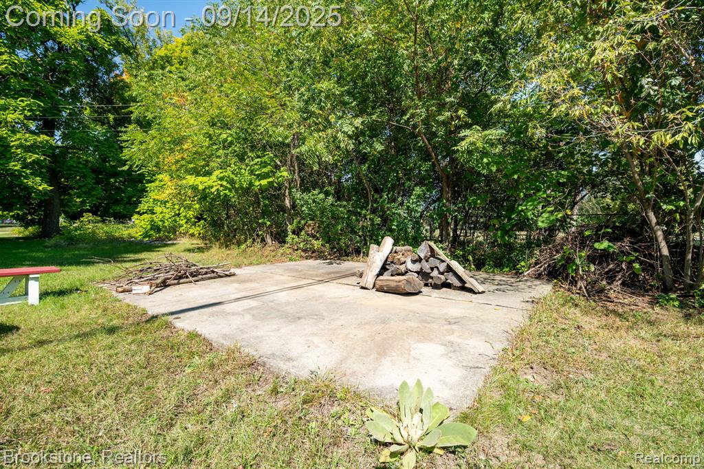 561 Pontiac Street, Oxford, MI 48371 — Photo 25
