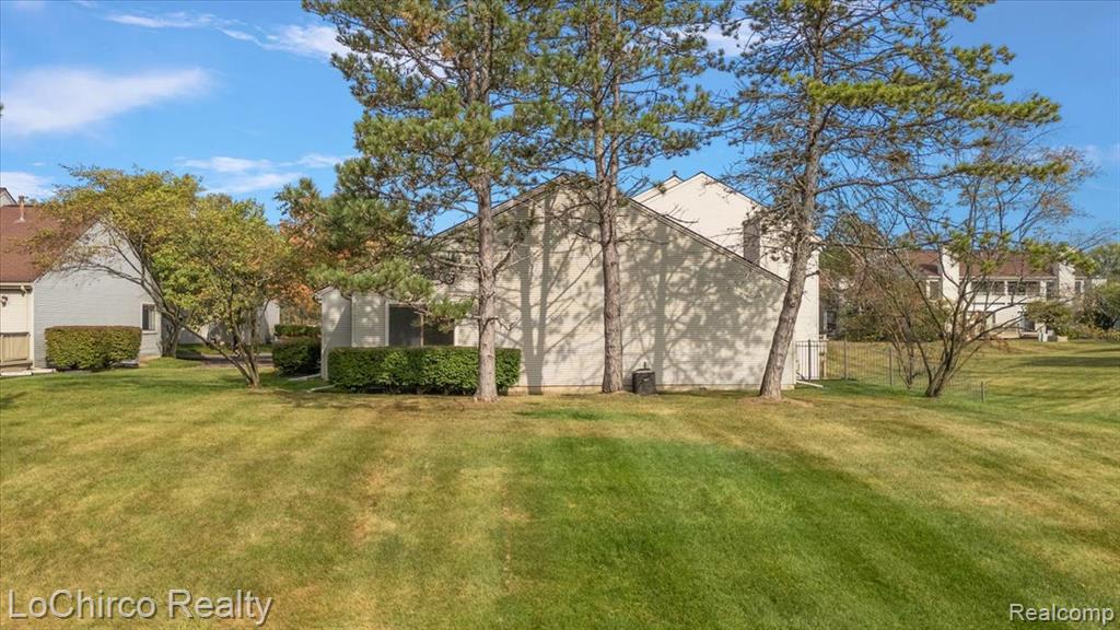 733 Hamilton Court, Rochester Hills, MI 48307 — Photo 60