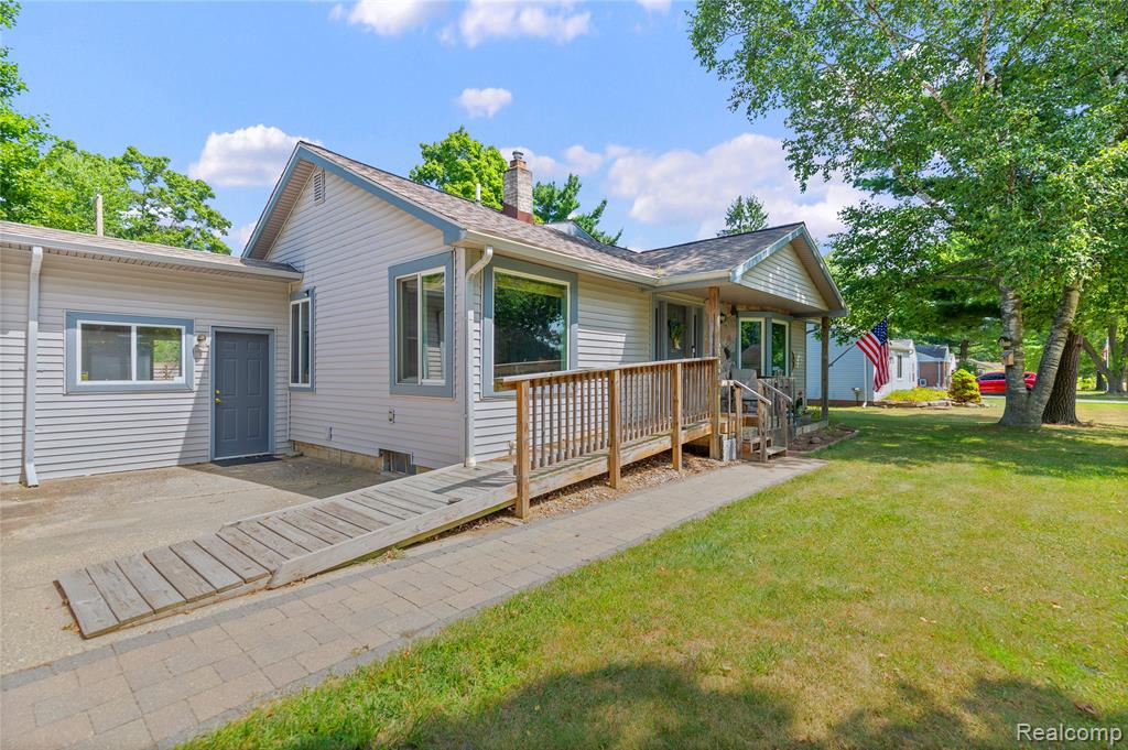 4440 Oakvista Avenue, Clarkston, MI — Photo 38