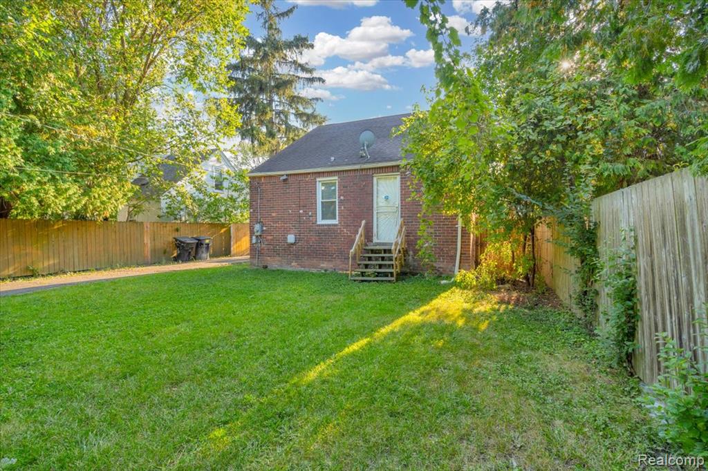 5164 Hereford Street, Detroit, MI 48224 — Photo 36