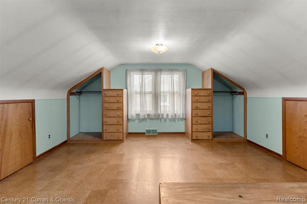 9881 Quandt Avenue, Allen Park, MI 48101 — Photo 20