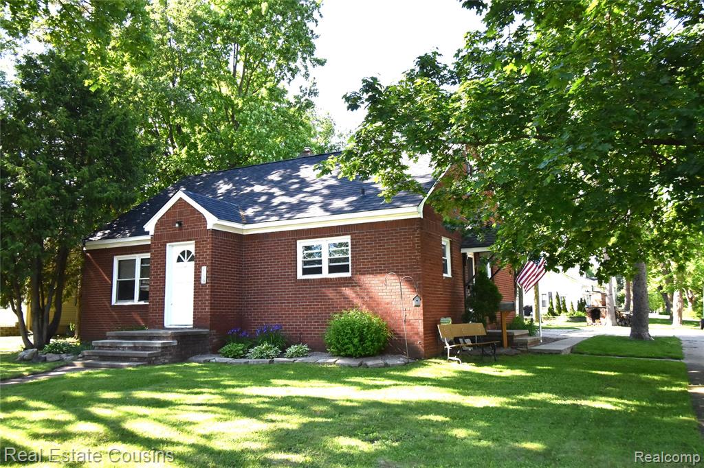 604 MAPLE Street, Howell, MI 48843 — Photo 15