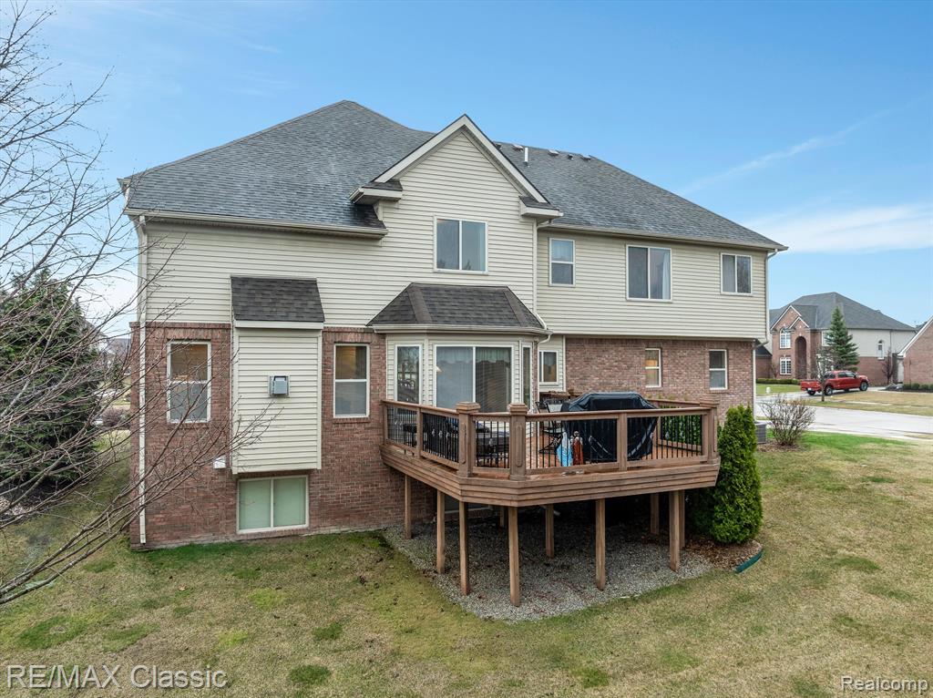 25345 MEADOW, South Lyon, MI 48178 — Photo 41