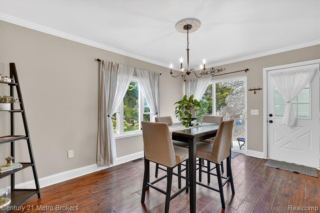 5501 Potter Road, Flint, MI 48506 — Photo 16