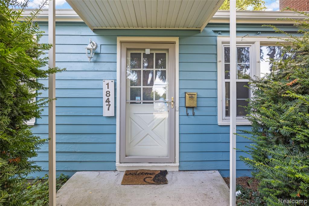 1847 Packard Street, Ann Arbor, MI 48104