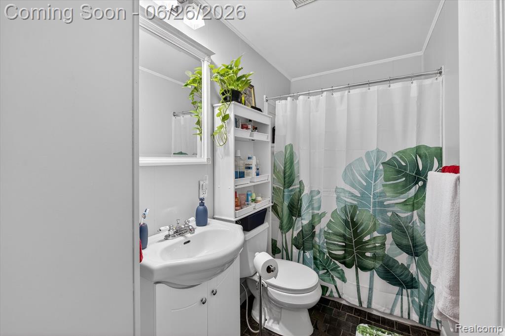 610 N Barnard Street, Howell, MI 48843 — Photo 19