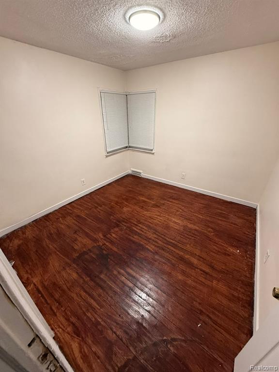 15469 Troester Street, Detroit, MI 48205 — Photo 9