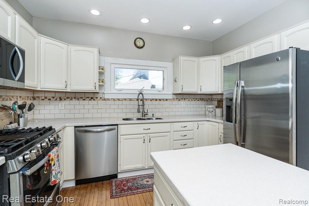 629 N Calhoun Street, Lapeer, MI 48446 — Photo 14