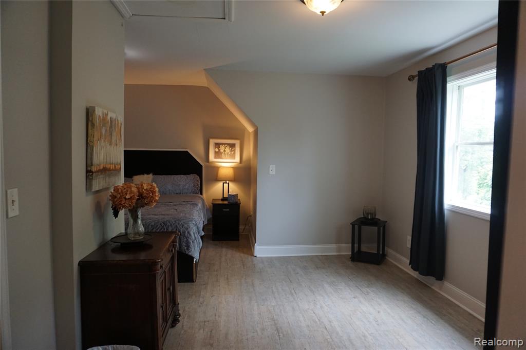 955 N Chevrolet Avenue, Flint, MI 48504 — Photo 22