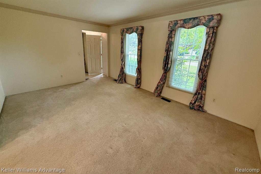 40795 Katie Drive, Novi, MI — Photo 4