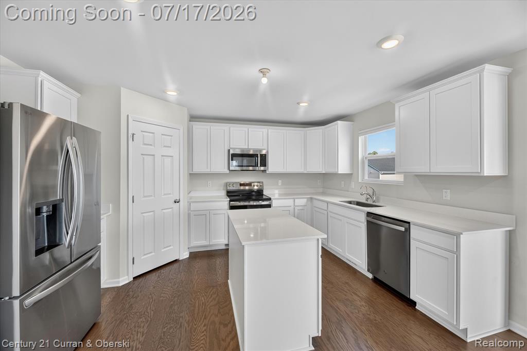 8404 Capstone Drive, White Lake, MI — Photo 14