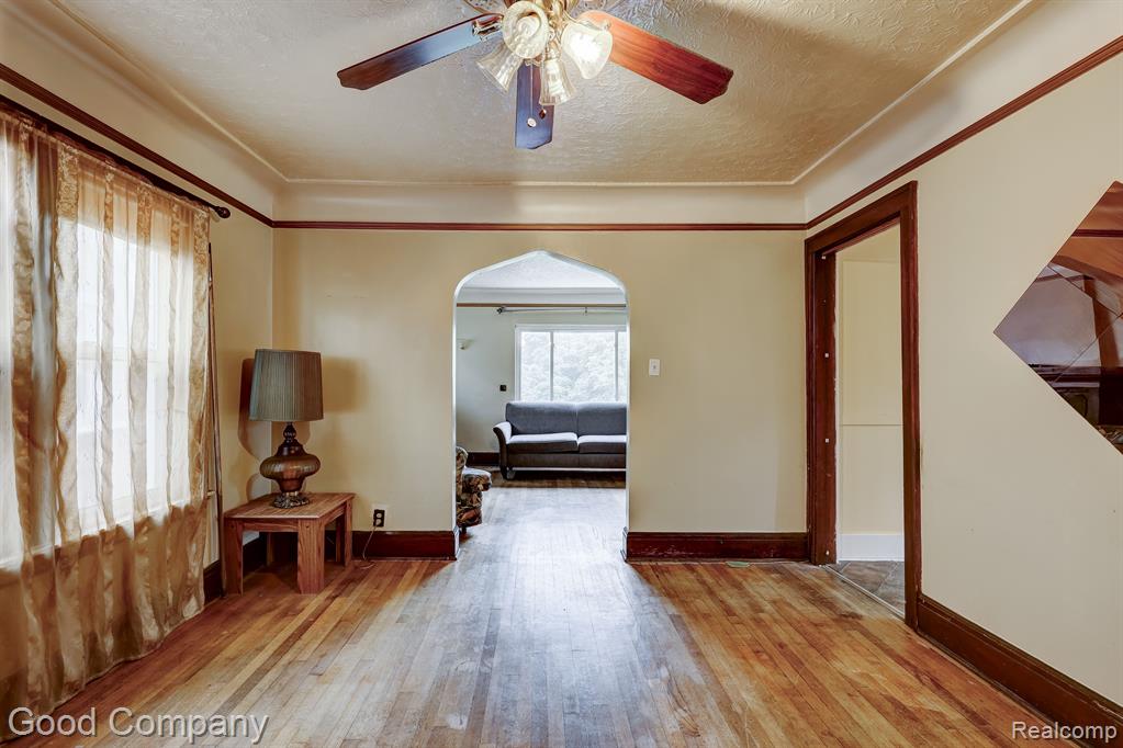 8339 CARRIE Street, Detroit, MI 48211 — Photo 6