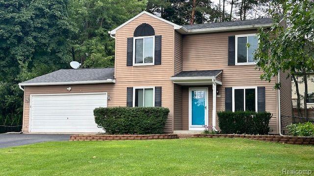 350 Timberwood Trail, Ortonville, MI 48462 — front exterior
