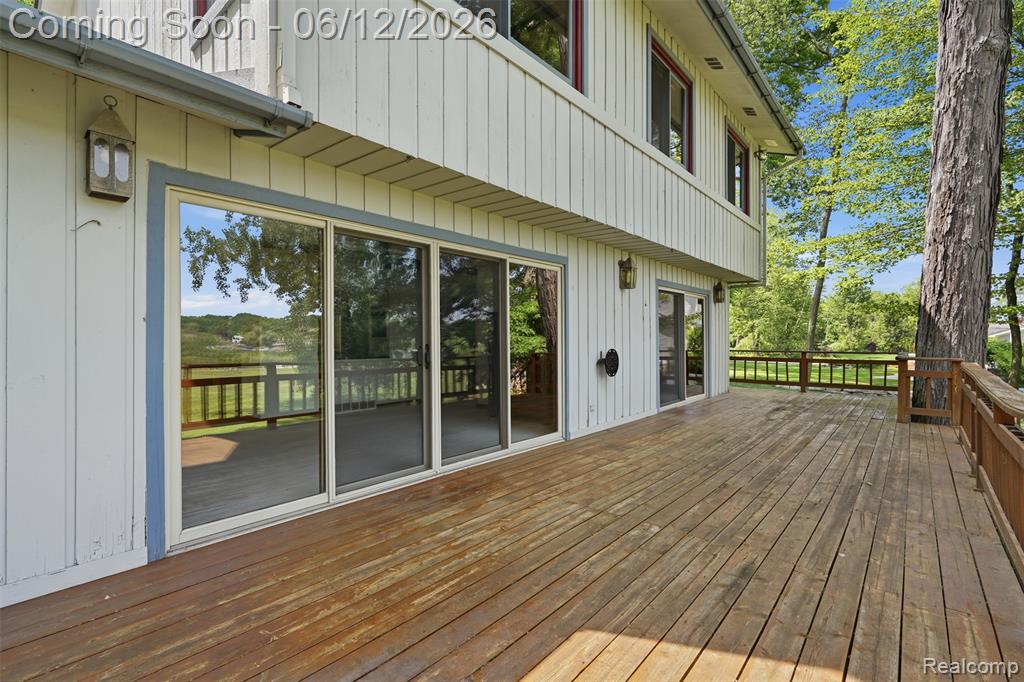 380 Sunset, White Lake, MI 48383 — Photo 30