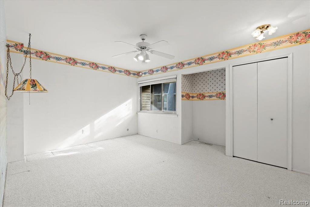 616 RICKETT Road, 111, Brighton, MI 48116 — Photo 10