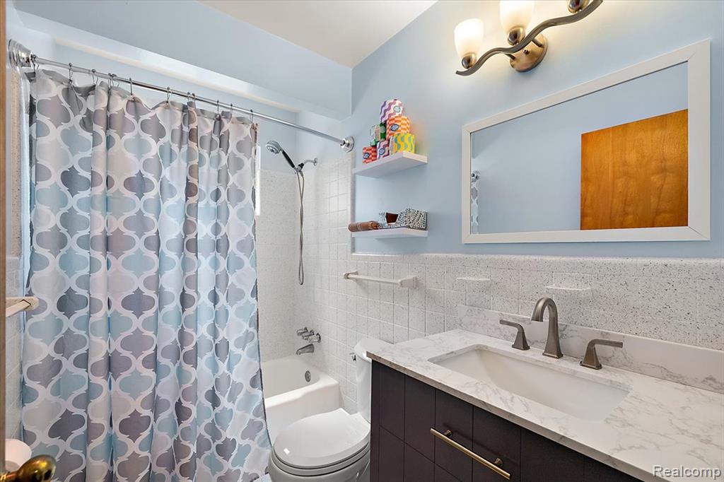 1271 Beaupre Avenue, Madison Heights, MI 48071 — Photo 23