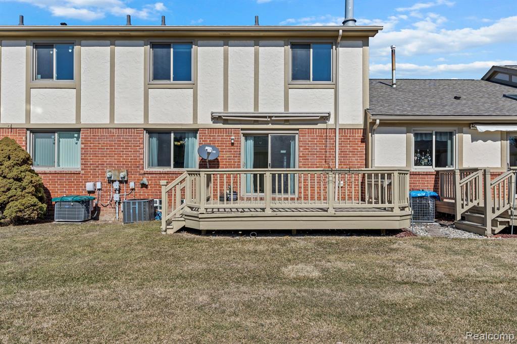 41874 BROOKVIEW Lane, Clinton Twp, MI 48038 — Photo 23