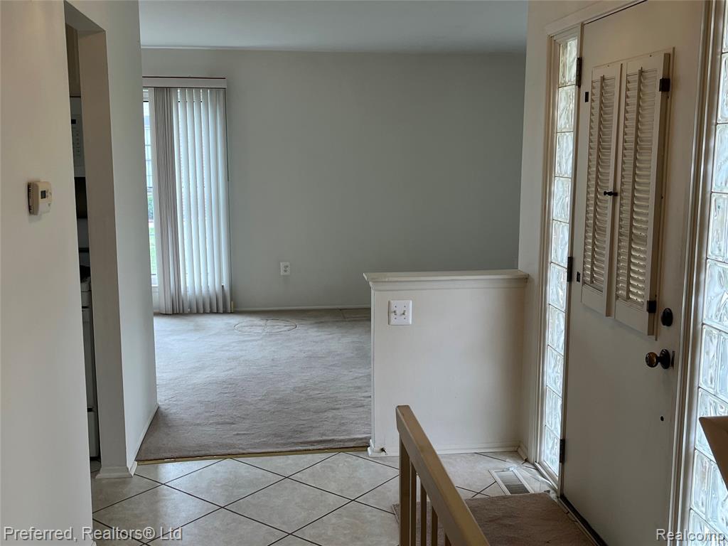 40592 Newport Drive, 125, Plymouth, MI 48170 — Photo 12