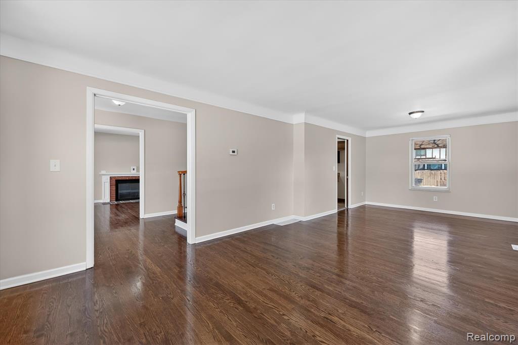 16844 Shaftsbury Avenue, Detroit, MI 48219 — Photo 5