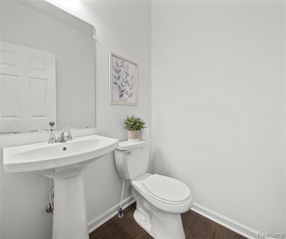 6210 S Trailwoods Drive, Ann Arbor, MI 48103 — Photo 16