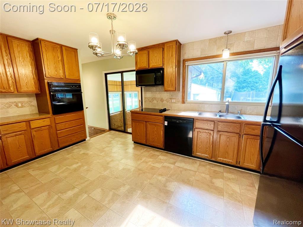 6391 Snow Apple Drive, Clarkston, MI — Photo 5