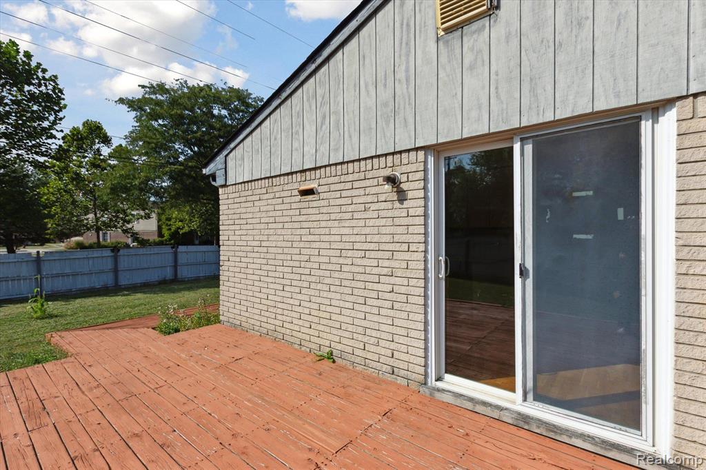 44359 REGIS, Canton, MI 48187 — Photo 18