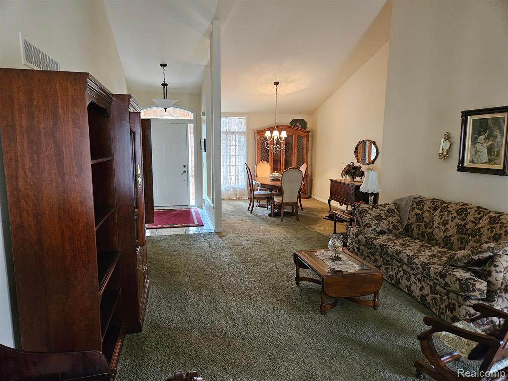 5660 SHEFFIELD Drive, Clarkston, MI — Photo 8