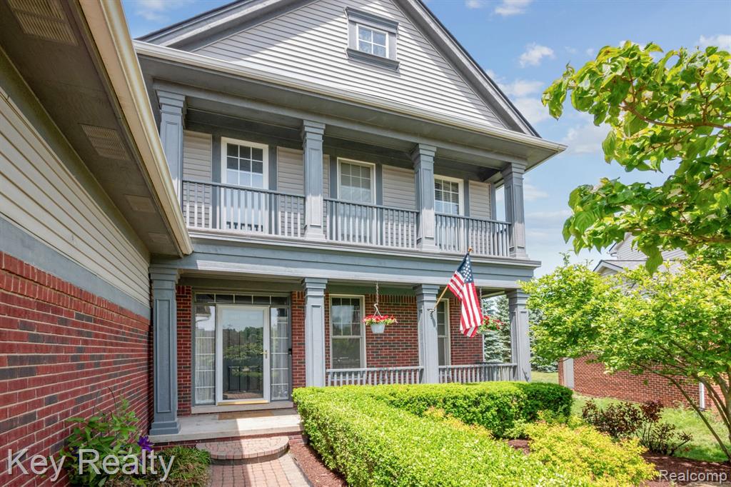 50424 LIVINGSTON Drive, Northville, MI 48168 — Photo 3