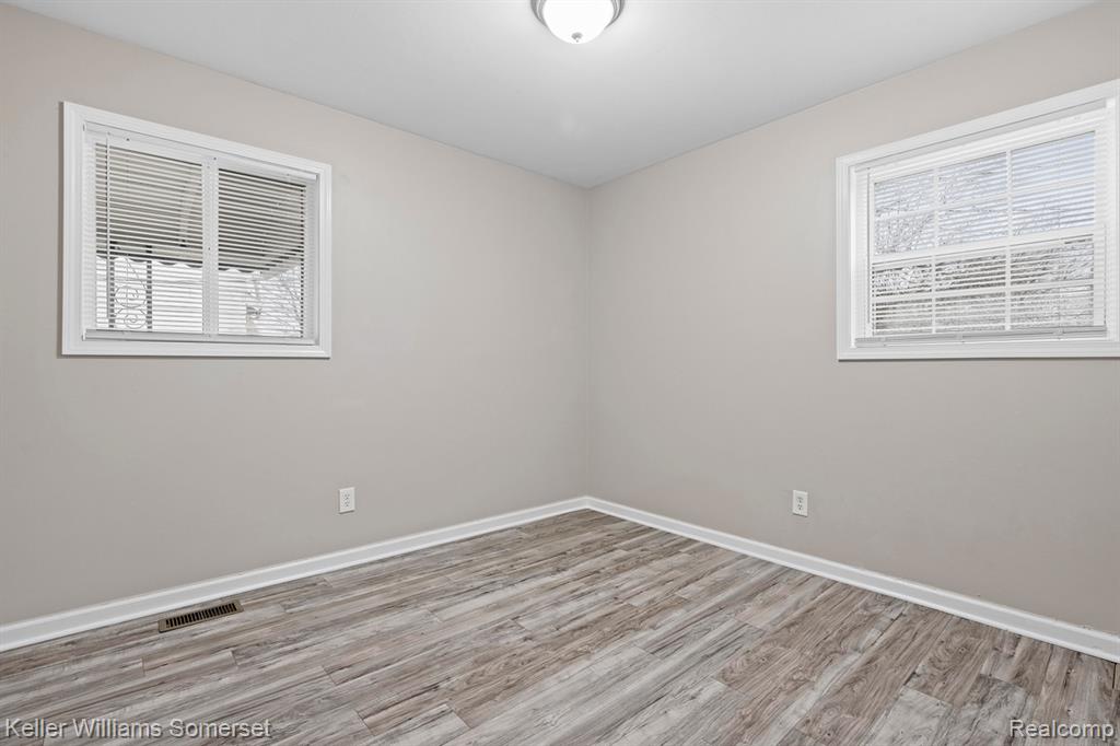 7568 Dodge Avenue, Warren, MI 48091 — Photo 6
