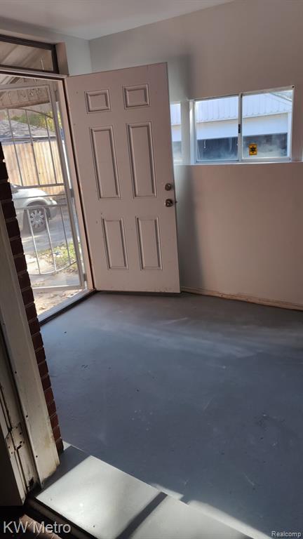 8272 E Outer Drive, Detroit, MI 48213 — Photo 13