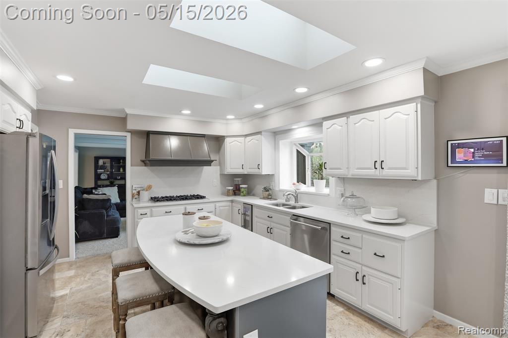 4243 Sunningdale Drive, Bloomfield Hills, MI 48302 — Photo 32