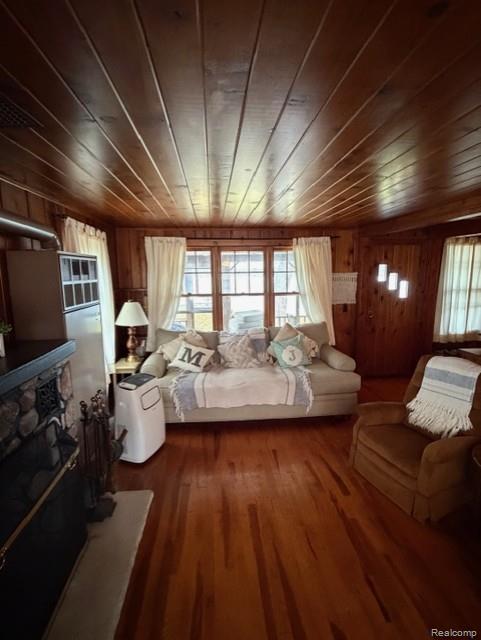 2903 Chippewa Trail, Lupton, MI 48635 — Photo 28