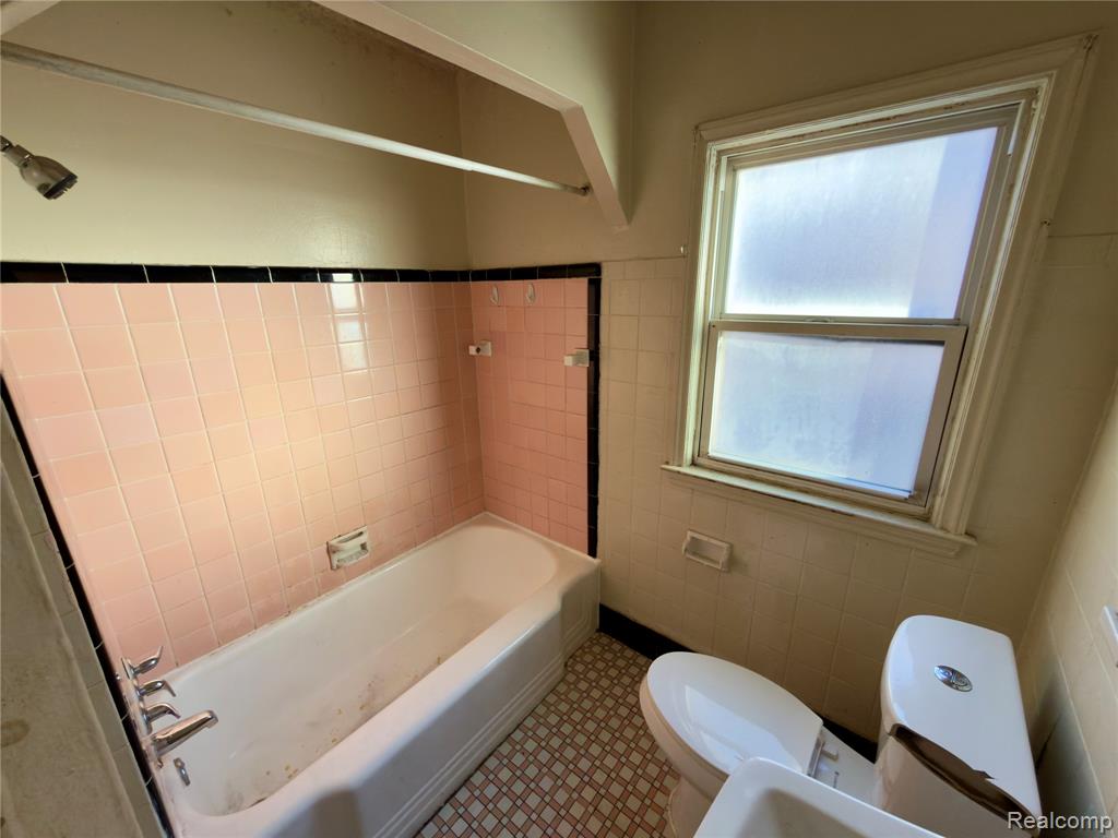 8614 Hubbell Street, Detroit, MI 48228 — Photo 7