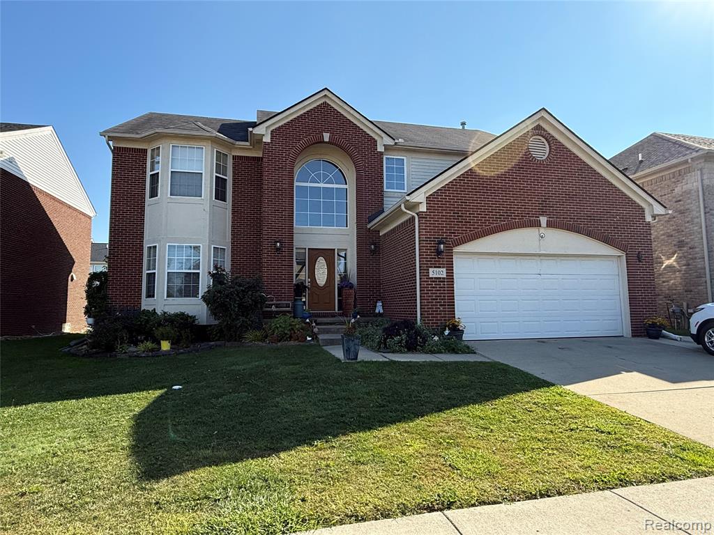 5102 Ridge Lane, Warren, MI 48092 — front exterior