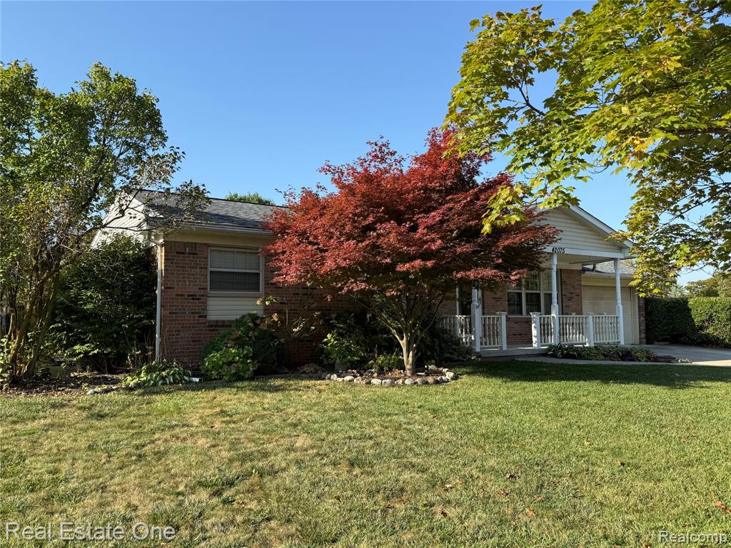 42075 GLORIA Drive, Canton, MI 48187 — Photo 3