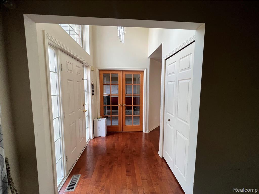 9228 W Walden Drive, Van Buren, MI 48111 — Photo 3