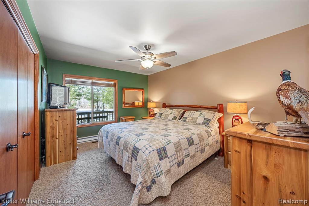 428 CRYSTAL Lane, Roscommon, MI 48653 — Photo 16