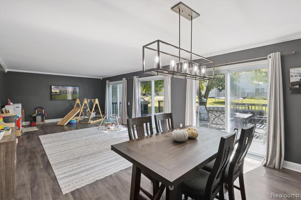 5015 Langlewood Drive, West Bloomfield, MI — Photo 12