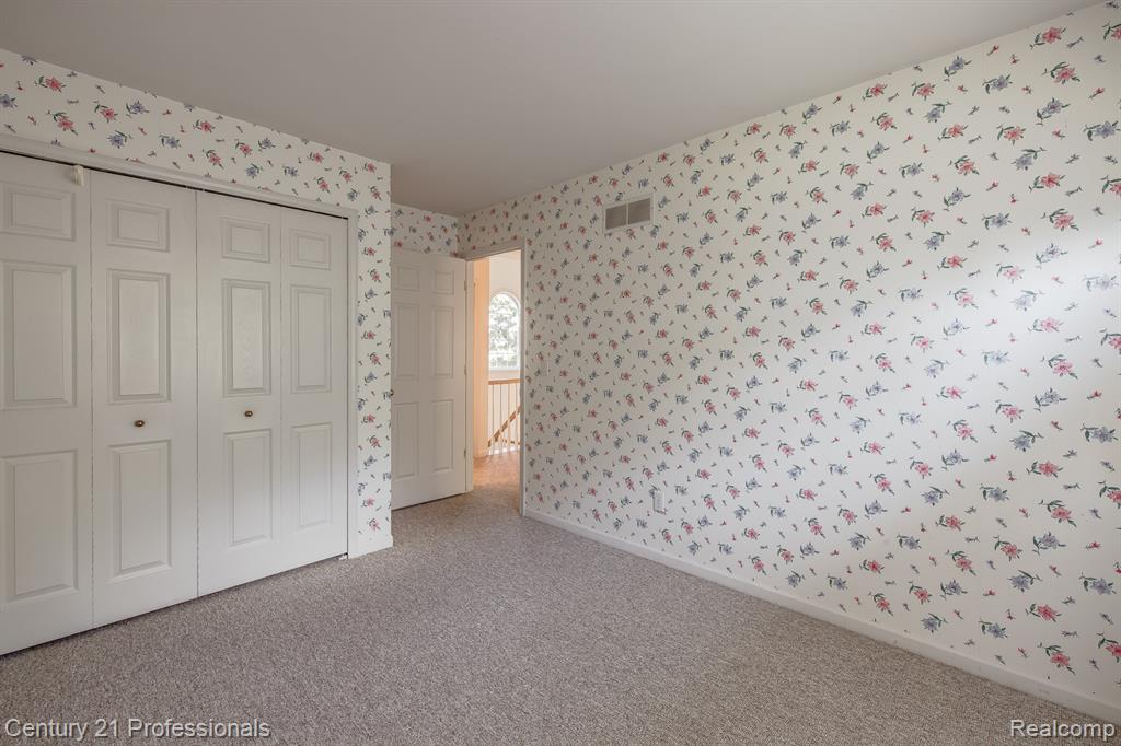 4970 Fox Chase Drive, White Lake, MI 48383 — Photo 36