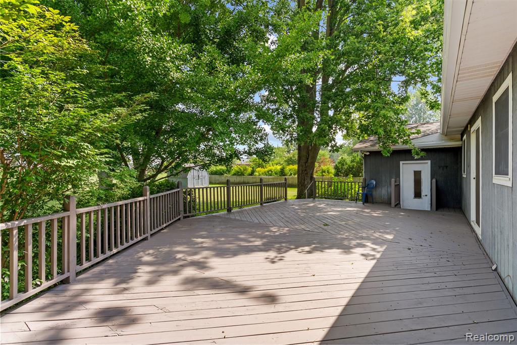 8141 Ohara Drive, Davison, MI 48423 — Photo 36