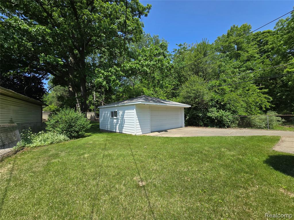 7621 N Wildwood Street, Westland, MI — Photo 38