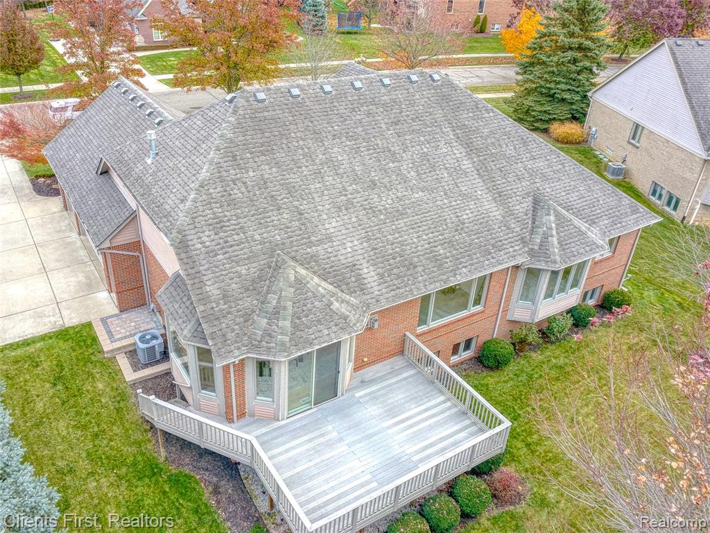 63605 Williamsburg, Washington, MI 48095 — Photo 57
