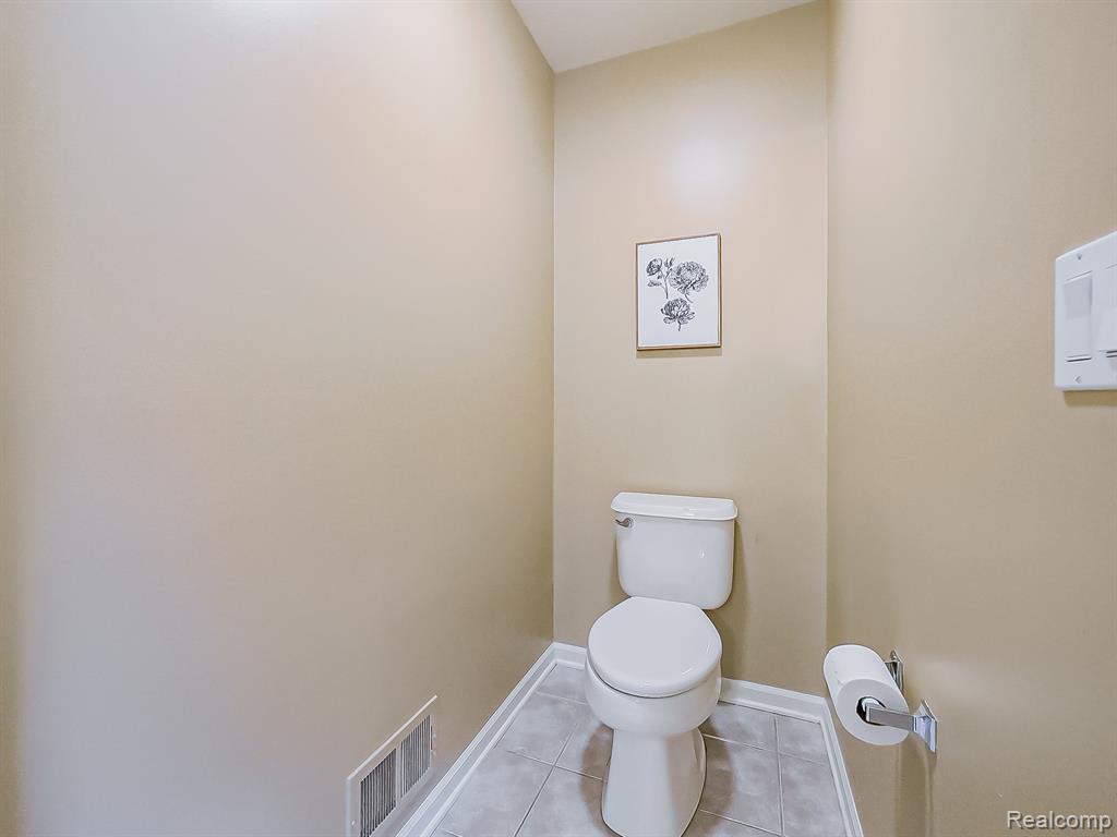 49133 Running Trout Lane, Northville, MI 48168 — Photo 62