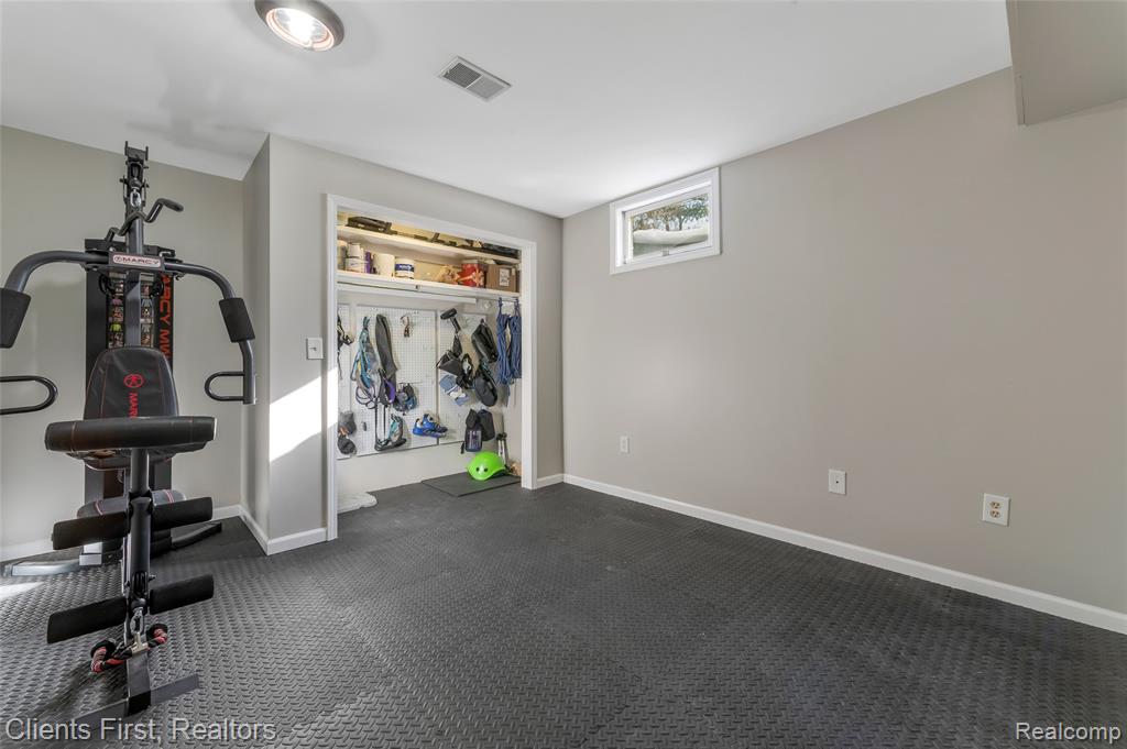 270 N Hurd Road, Ortonville, MI 48462 — Photo 24
