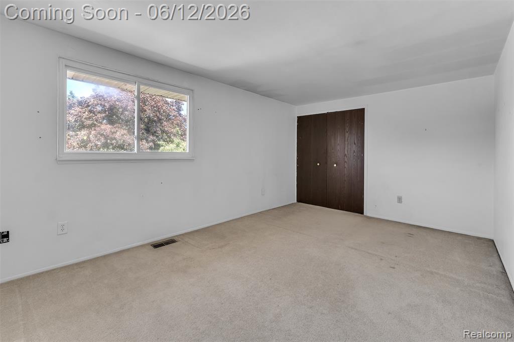 7000 Woonsocket Street, Canton, MI 48187 — Photo 37