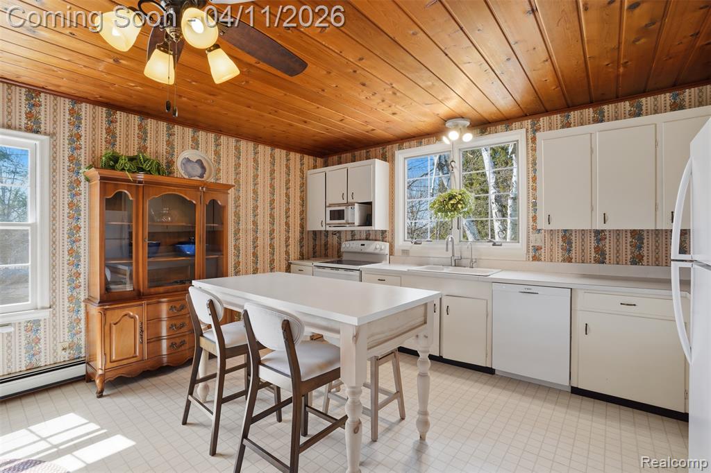 8520 Pontiac Trail, South Lyon, MI 48178 — Photo 7