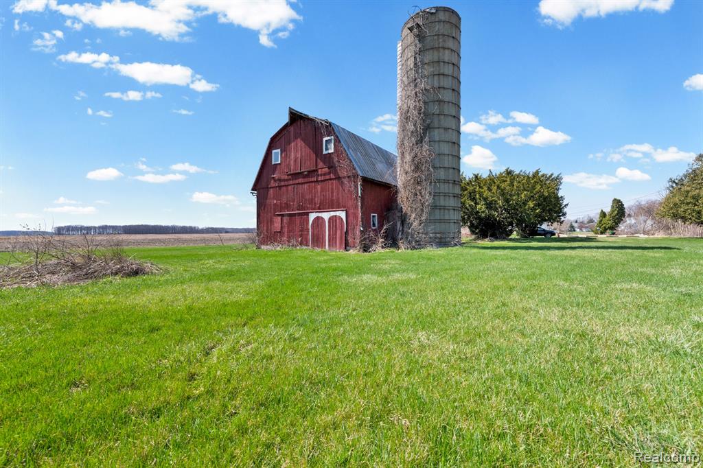 9269 Dixon Road, Monroe, MI 48161 — Photo 51